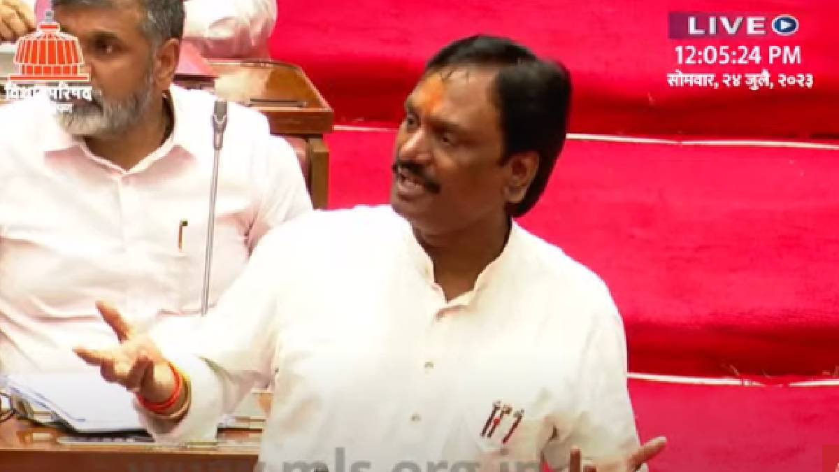 पर्यावरणाच्या रक्षणासाठी असे देखावे साकारणे गरजेचे आहे. मुंबई नवी मुंबईतील पर्यावरण हा मोठा प्रश्न आहे - अंबादास दानवे