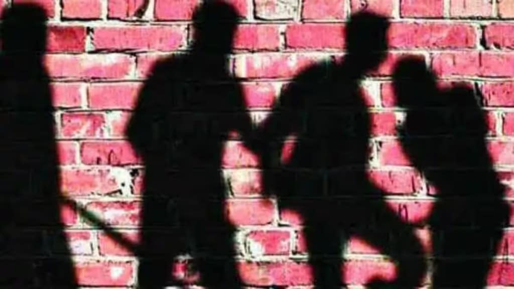 servant brutally beaten man kanpur uttar pradesh