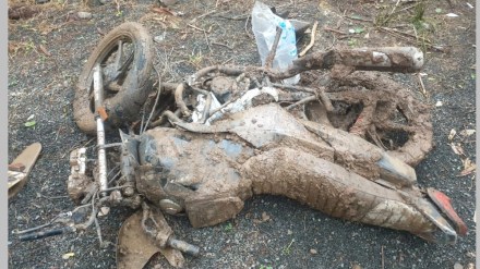 buldhana husband killed in accident, sailani baba accident in buldhana, husband died wife injured in accident, buldhana two wheeler accident buldhana husband killed in accident, sailani baba accident in buldhana, husband died wife injured in accident, buldhana two wheeler accident