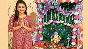 ganpati bappa at actress dnyanada ramtirthkar home