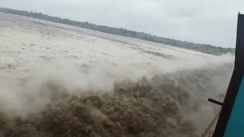 water released Hatnur Dam