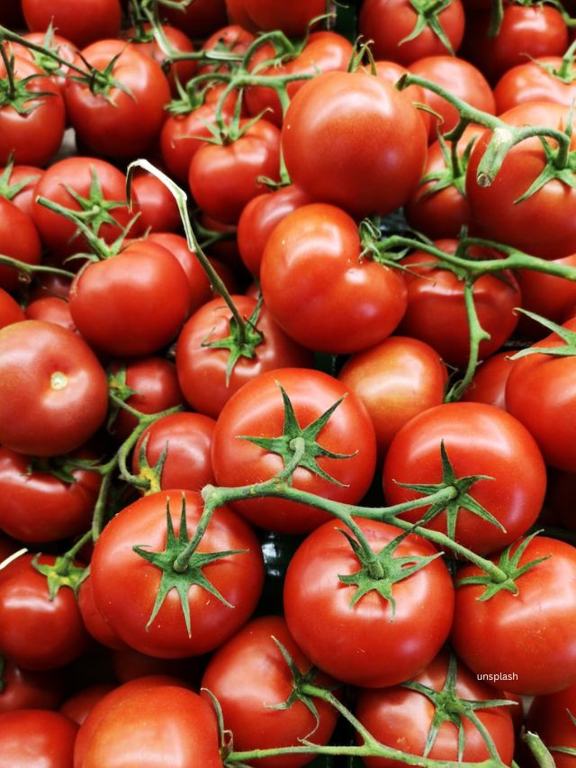 Food For Glowing Skin : Tomatoes (unsplash)