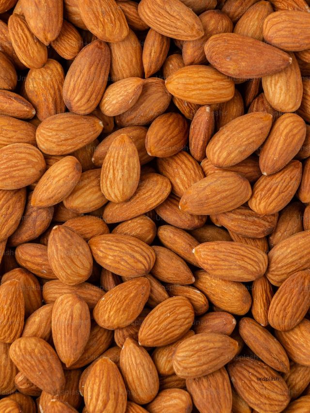 Food For Glowing Skin : Almonds (unsplash)