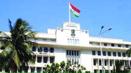 maharashtra government suspend against six tehsildars