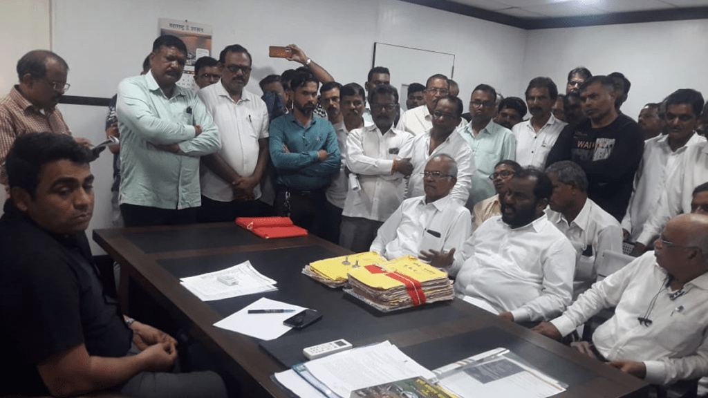 farmers warned government protest fair compensation affected Virar-Alibag Corridor