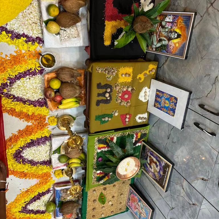 maharashtrachi hasya jatra fame prasad khandekar new home nameplate