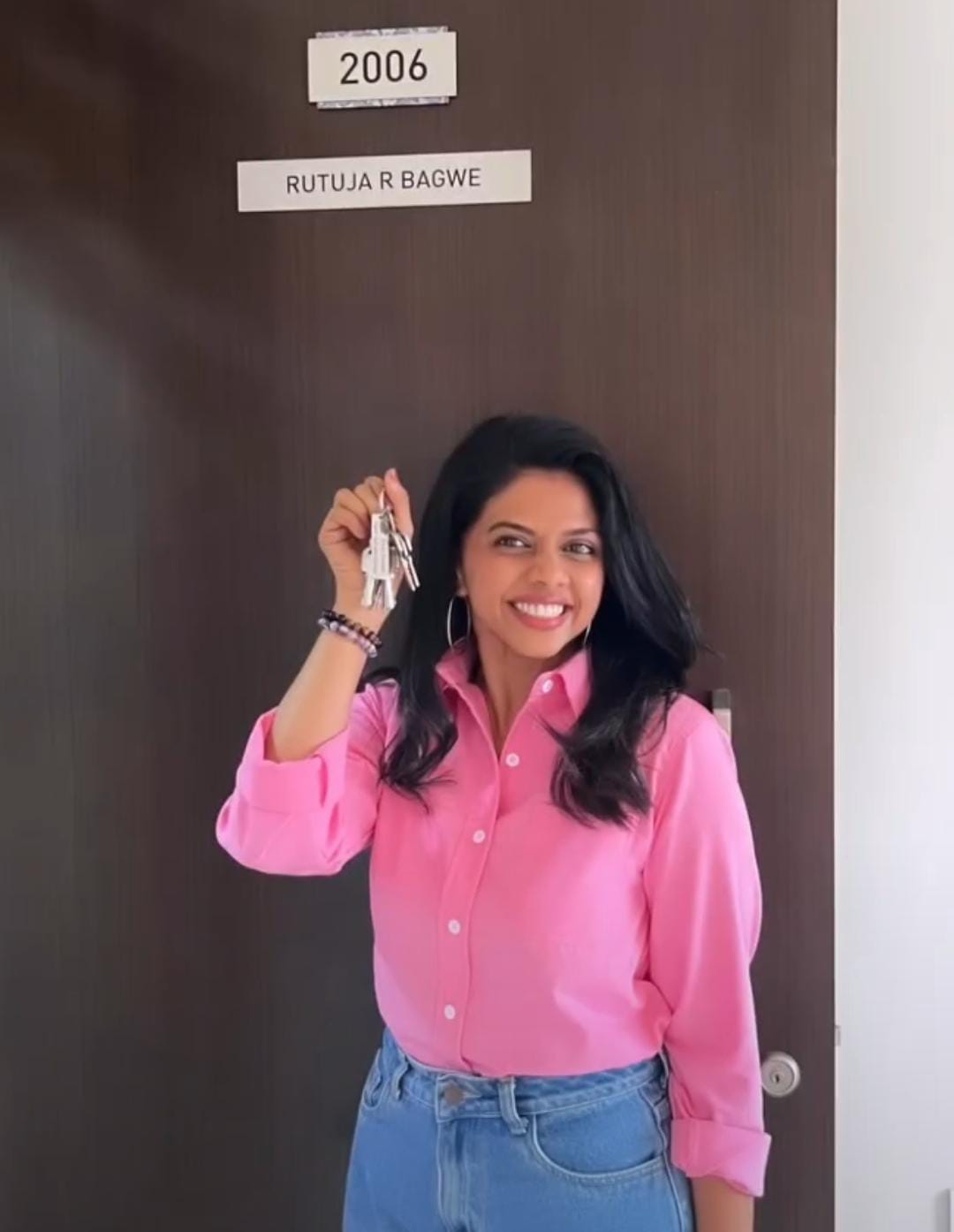rutuja bagwe new home in thane