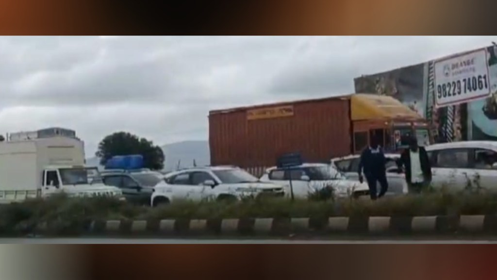 traffic, Ganeshotsav the highway is blocked again due to Pune Mumbai passengers traffic, Ganeshotsav the highway is blocked again due to Pune Mumbai passengers