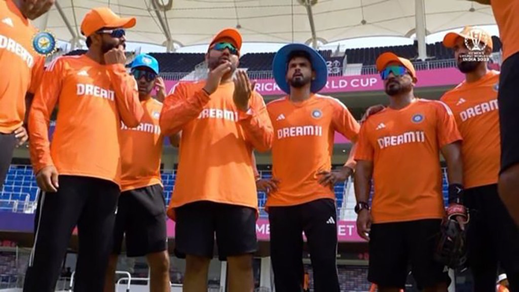 IND vs ENG: Team India enter Lucknow to thrash England Rohit brigade practice hard Watch the video IND vs ENG: Team India enter Lucknow to thrash England Rohit brigade practice hard Watch the video