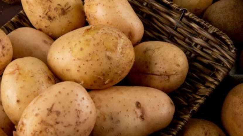 Mirror Cleaning Secret