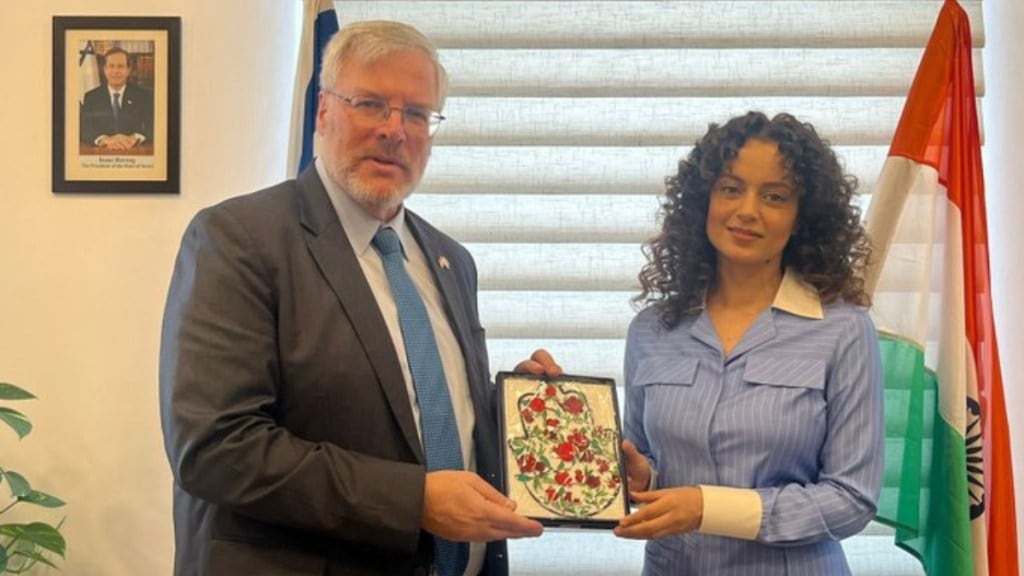 Actor Kangana Ranaut met Israel Ambassador to India