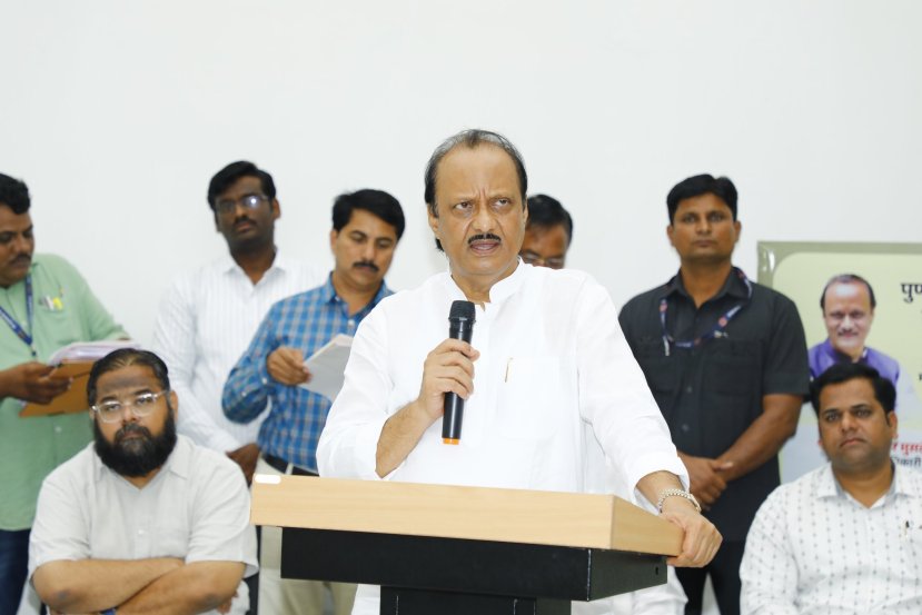 निवडणुका आल्या की, नारळ फोडायचा आणि आम्ही आता निळवंडे करणार असं सांगितलं गेलं - अजित पवार
