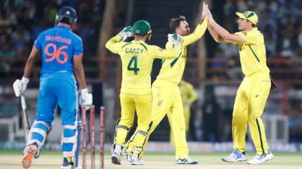 India vs Australia Cricket Score Updates in Marathi