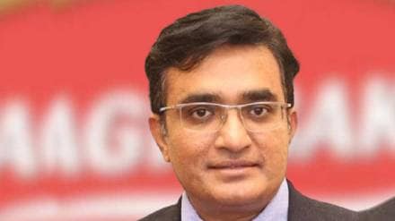 Wagh Bakari ED Parag Desai Dies at The Age of 49 after Accident brain hemorrhage In Front of the house check company post