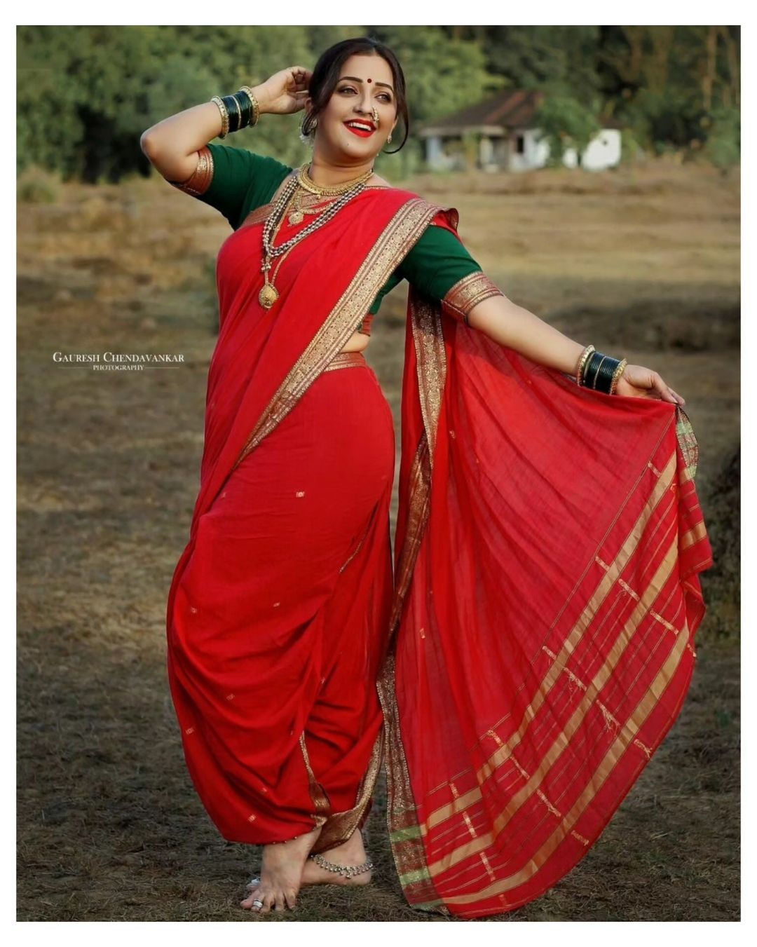 Marathi Actress Shardiya Navratri 2023 Red Colour