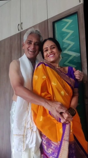 नाटक, मालिका, चित्रपट या तिन्ही क्षेत्रात ऐश्वर्या व अविनाश यांनी आपली एक वेगळी ओळख निर्माण केली आहे.