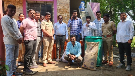 Adulterated milk stock seized Niphad nashik