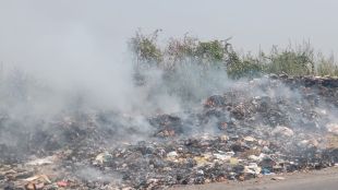 level of air pollution is fluctuating