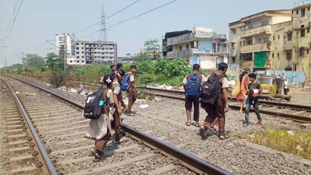 dombivli railway tracks, residents of ayre and devicha pada walks on railway tracks