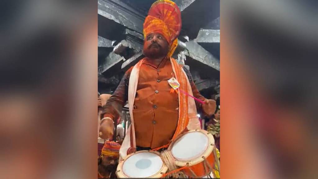 tuljapur, Sambal, folk songs, Shardiya Navratri 2023 Latest Marathi News, : Dussehra 2023, Dussehra 2023 News in Marathi, Dussehra 2023 Marathi News, Navratri 2023, Navratri 2023 Marathi News,