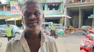 Haribhau Wagh from Mhasa village in Murbad conducting cleanliness drive from last 25 years zws