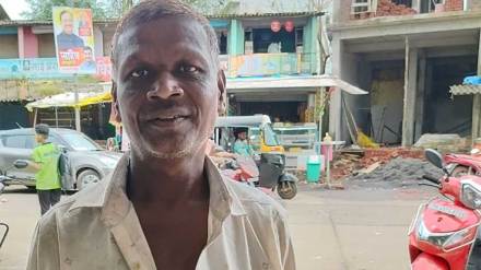 Haribhau Wagh from Mhasa village in Murbad conducting cleanliness drive from last 25 years zws Haribhau Wagh from Mhasa village in Murbad conducting cleanliness drive from last 25 years zws