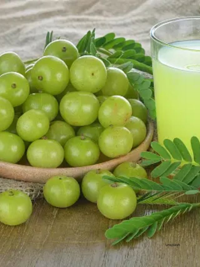 Know the benefits of amla (unsplash)