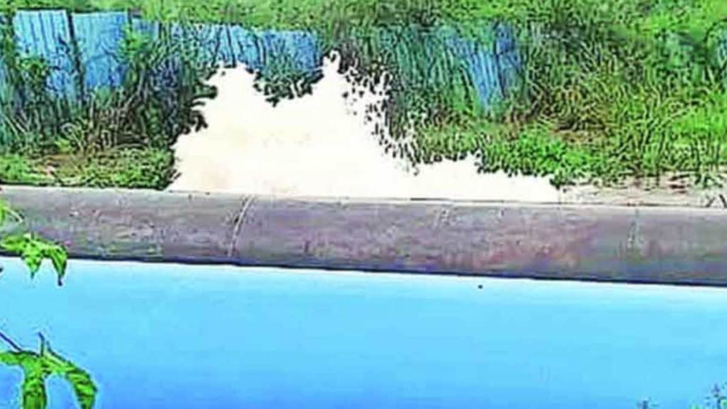 underground water pipe burst in thane water supply disturbed in some parts of wagle estate underground water pipe burst in thane water supply disturbed in some parts of wagle estate