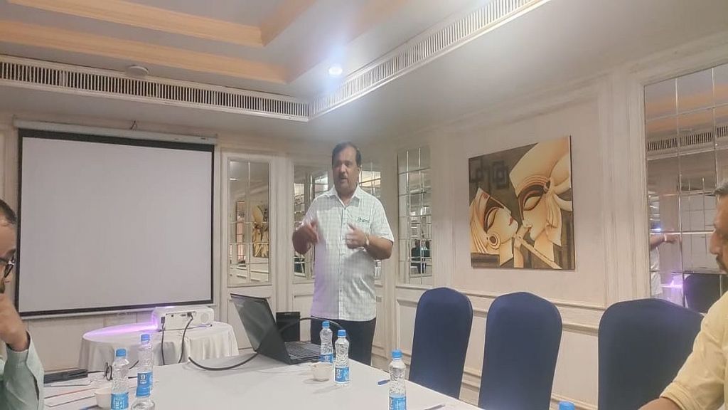 dr sanjeev choudhari dr sanjeev choudhari