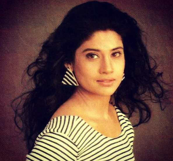 renuka shahane