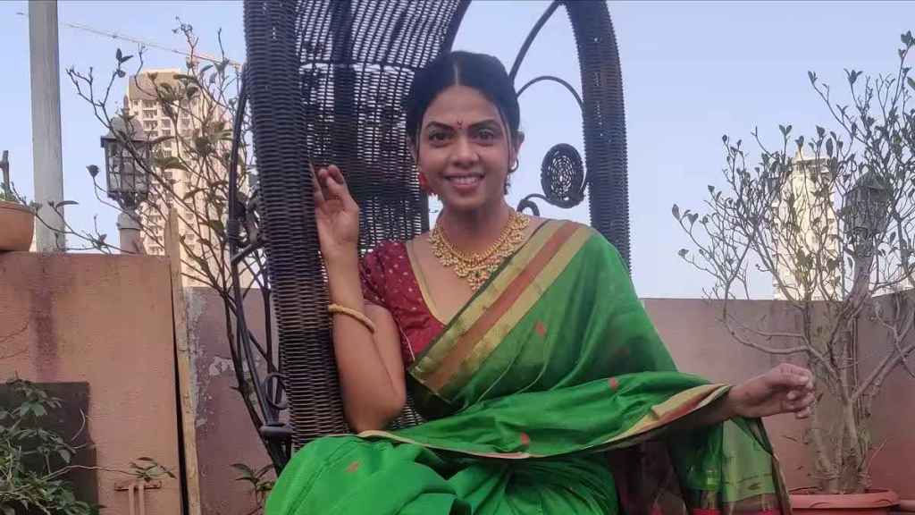 rutuja bagwe new home in thane