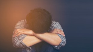how to avoid negative thoughts positive tips