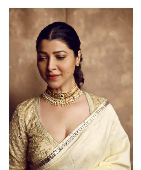 actress tejaswini pandit first crush