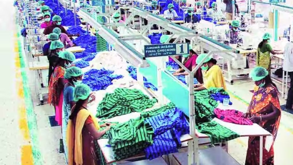 Impact on exports due to global recessionThe handloom industry in Bhiwandi is in crisis because of the textiles coming to India
