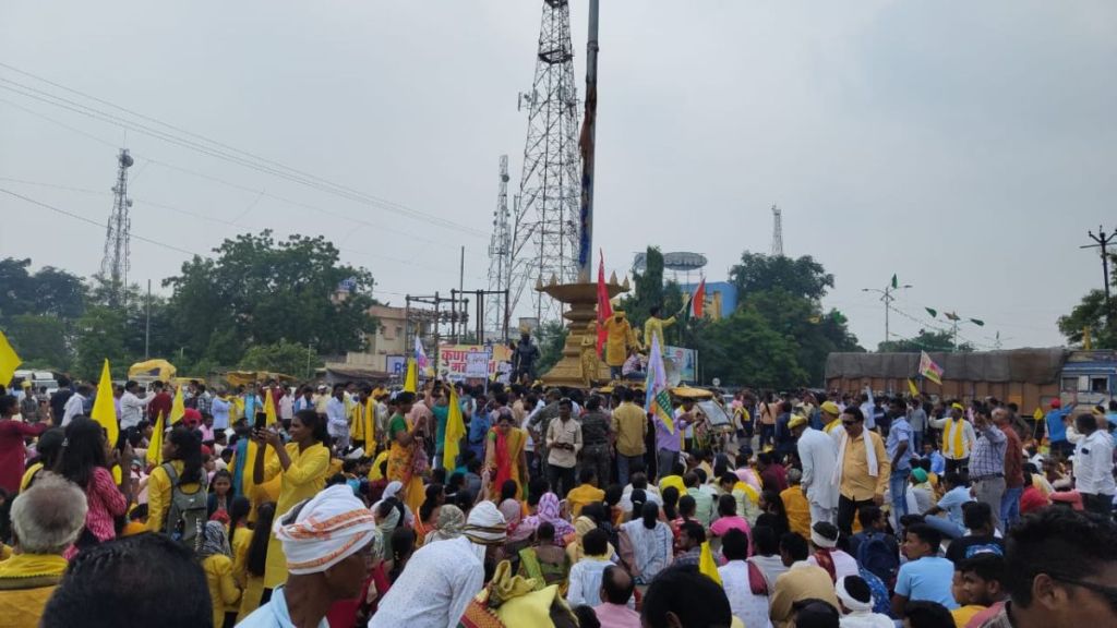 tribal agitation in gadchiroli