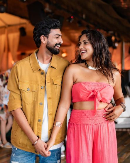 Amala Paul Married To Boyfriend Jagat Desai 2