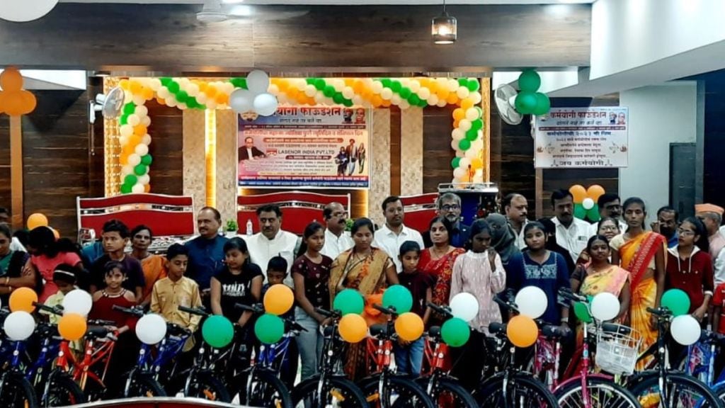 Bicycles were distributed to 25 girls who lost their parents