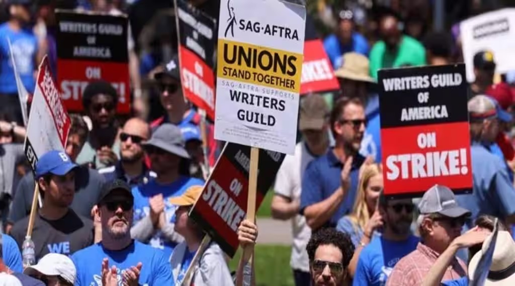 Hollywood strike ends after 118 days