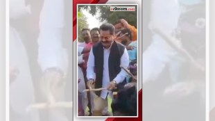 MLA Dr. Sandeep Dhurves traditional dance with public on the occasion of Diwali!