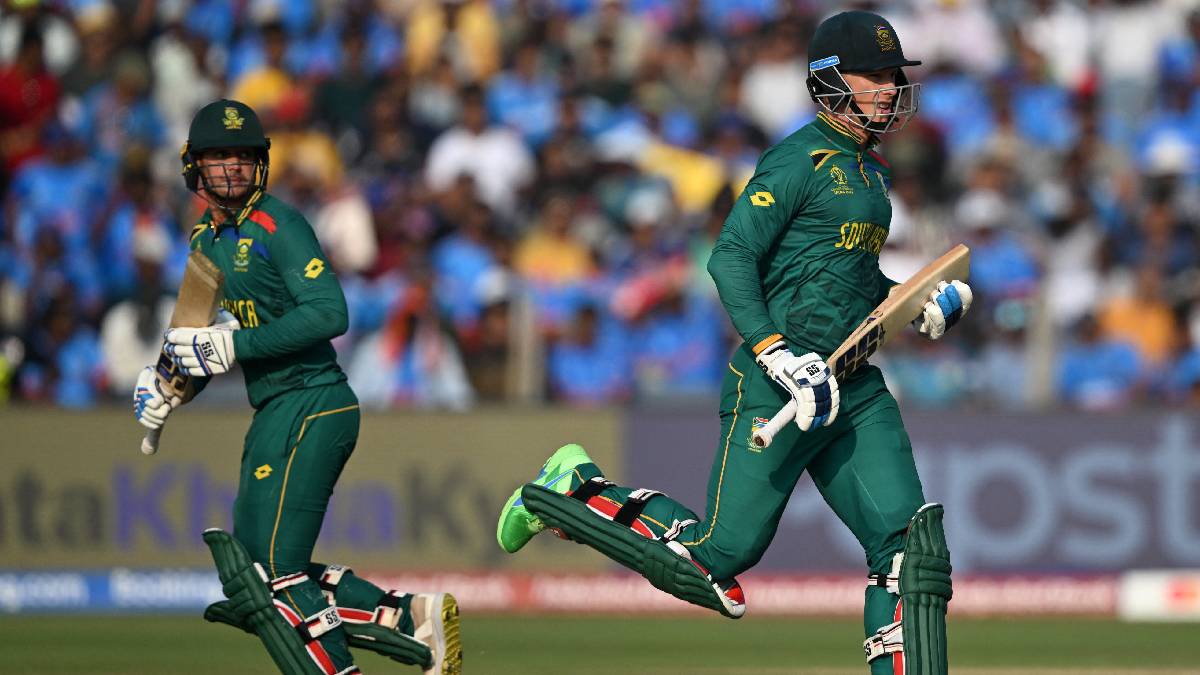 NZ vs SA: डी कॉक-डुसेनच्या शतकाच्या जोरावर दक्षिण आफ्रिकेने उभारला धावांचा डोंगर, न्यूझीलंडसमोर ठेवले ३५८ धावांचे लक्ष्य