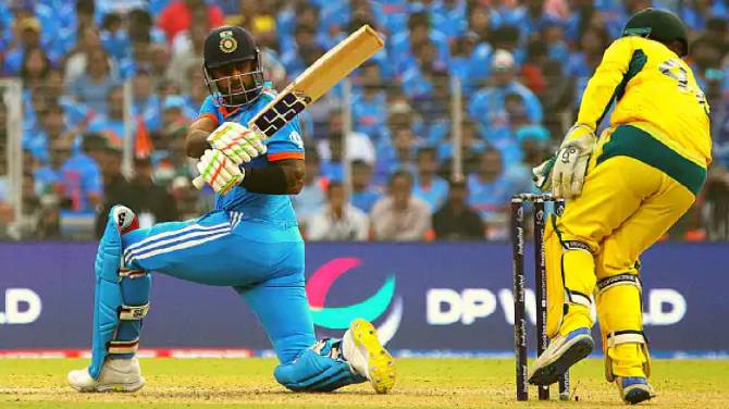 India vs Australia 1st T20 Live Updates in Marathi