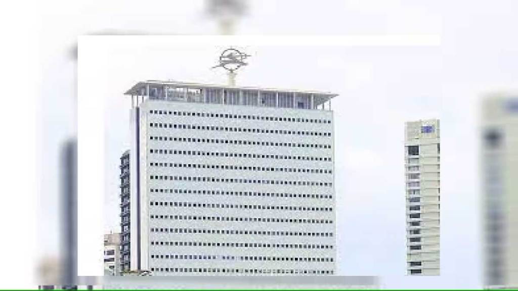 centre to sell air india building to maharashtra government for rs 1600 crore