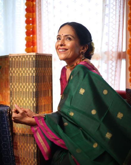 aishwarya narkar traditional diwali look