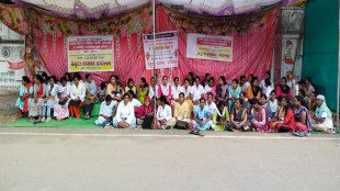 2000 employees on strike in buldhana, health minister tanaji sawant