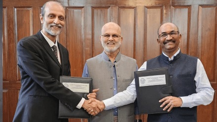 engineering students COEP University Technology take formal economics lessons pune engineering students COEP University Technology take formal economics lessons pune