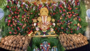 Naiveedya 1100 coconuts Dagdusheth Ganapati occasion Umangmalaj birth anniversary pune