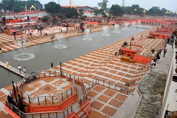 २०२२ मध्ये, पाच मिनिटेच १५.७६ लाख दिवे लावण्यात आले होते.(फोटो: पीटीआय)