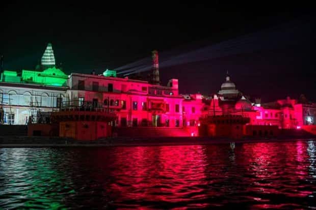 गिनीज बुक ऑफ वर्ल्ड रेकॉर्डची टीम ड्रोन कॅमेऱ्याच्या मदतीने दिवे मोजणार आहे. (फोटो: पीटीआय)