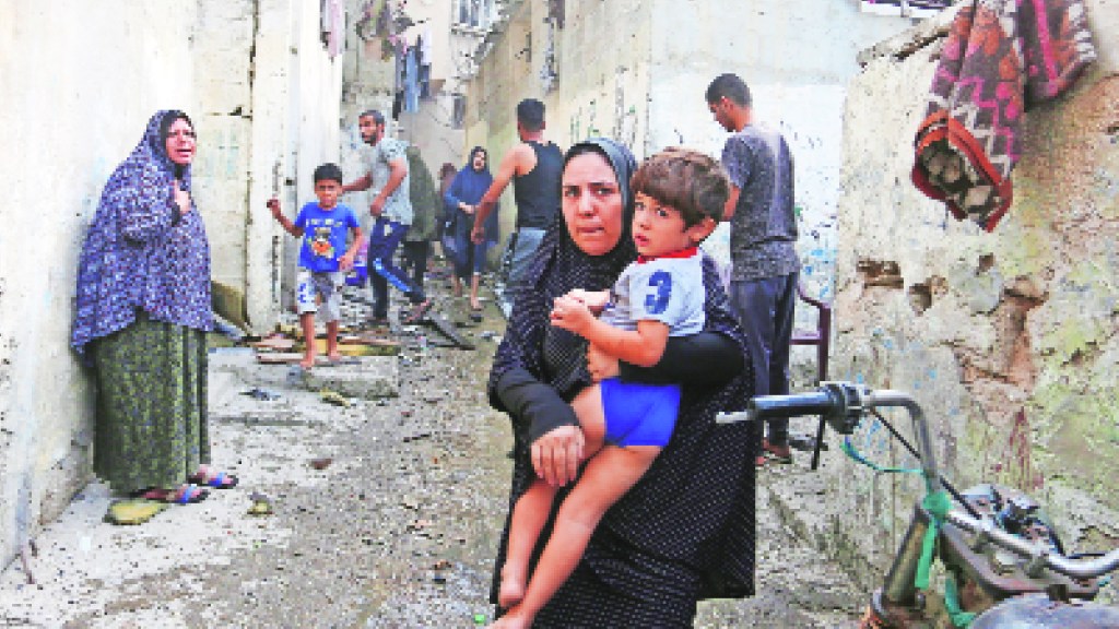 Heavy fighting near Gaza main hospital