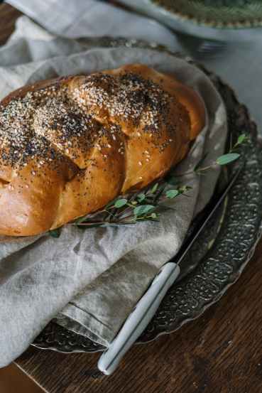 health-benefits-of-eating-bread